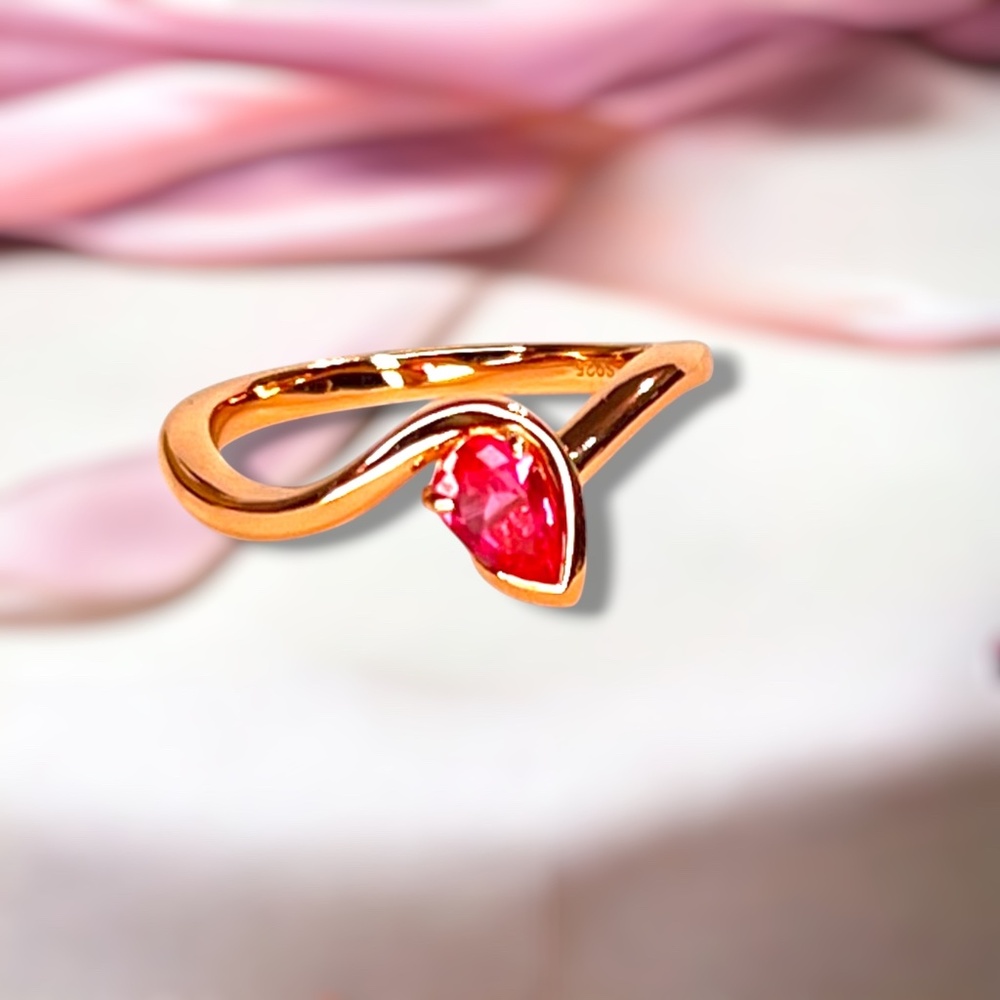 Sturdy Pink Sapphire Ring in 18K Rose Gold Vermeil , September birthstone
